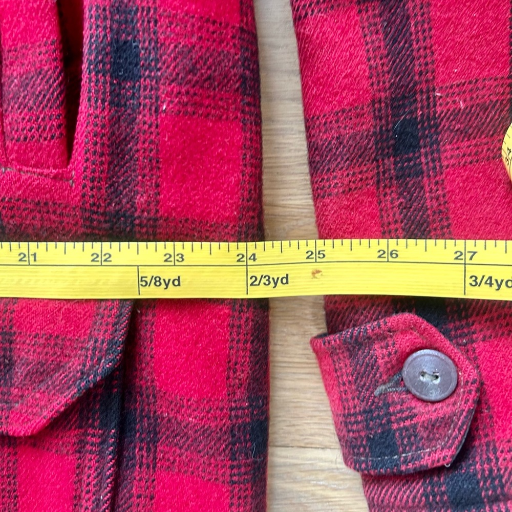 Woolrich Men’s Plaid Jacket - Picture 4 of 7